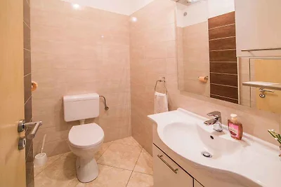 Ferienwohnung 50 m vom Strand