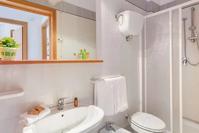 Ferienwohnung mit Klimaanlage und Aussenpool