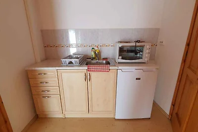 Studio mit Kinderspielplatz und Balkon