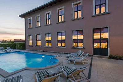 Villa mit Klimaanlage und Pool
