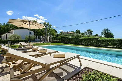 Ferienwohnung mit Pool, Klimaanlage