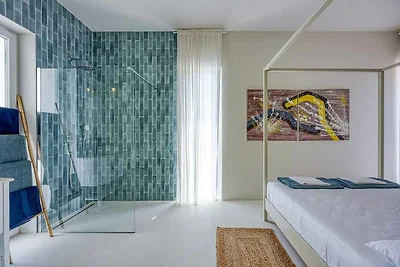 Villa mit Pool und Klimaanlage