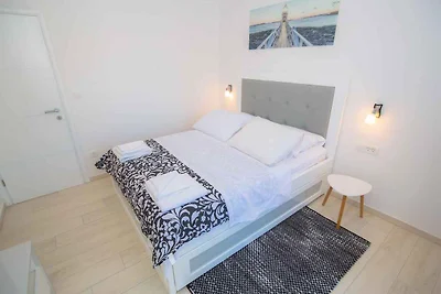 Appartamento Vacanza con famiglia Rogoznica
