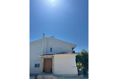 Ferienwohnung mit Klimaanlage und Balkon