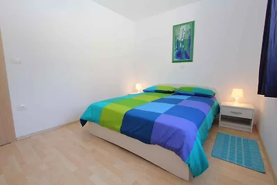 Ferienwohnung mit Balkon und Klimaanlage
