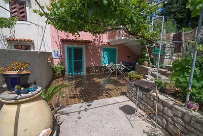 Ferienwohnung mit Terrasse und Klimaanlage