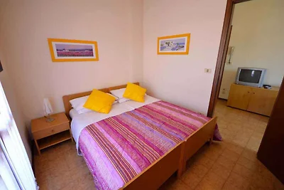 Ferienwohnung mit Klimaanlage, Balkon und