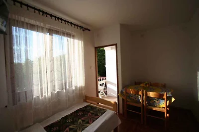 Ferienwohnung mit Klimaanlage und Balkon