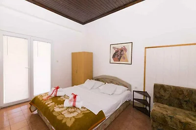 Ferienwohnung mit Balkon und Grill