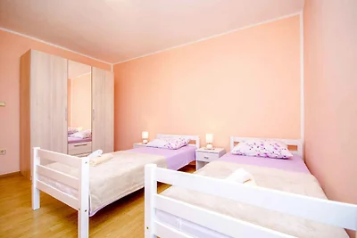 Ferienwohnung mit Klimaanlage und Grill