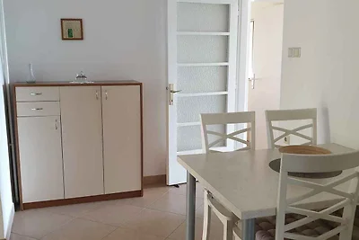 Ferienwohnung mit Terrasse und Klimaanlage