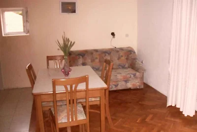 Ferienwohnung mit Terrasse und Meerblick