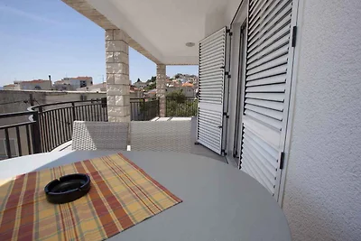 Ferienwohnung mit Gartenterasse und in