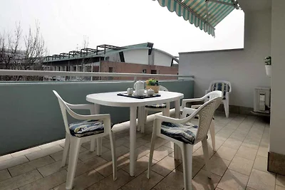 Ferienwohnung mit Balkon und Klimaanlage