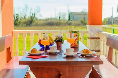 Ferienwohnung mit Terrasse und Klimaanlage