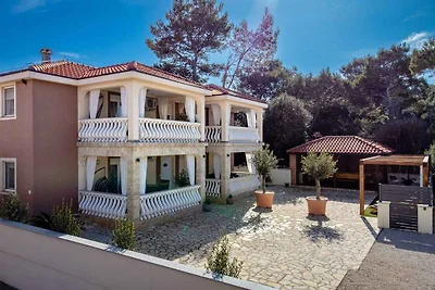 Luxuriöses Apartment in ruhiger Lage auf der 