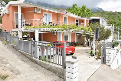 Ferienwohnung für 5 Personen in Petrovac