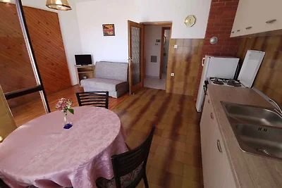 Ferienwohnung mit Balkon und Klimaanlage