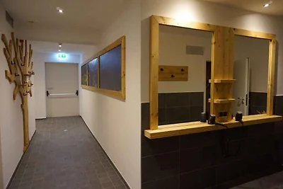 Ferienwohnung mit Balkon und Hallenbad