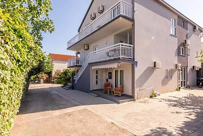 Ferienwohnung im ersten Stock mit Meerblick