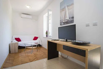 Gemütliche Ferienwohnung nahe Krka mit schöne