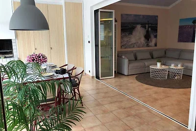 Vakantiehuis Ontspannende vakantie Jadranovo