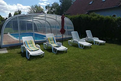 Ferienhaus für 6 Personen mit grossem Pool