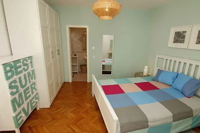 Ferienwohnung 100 m von Strand