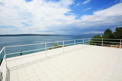 Ferienwohnung mit Balkon und Klimaanlage