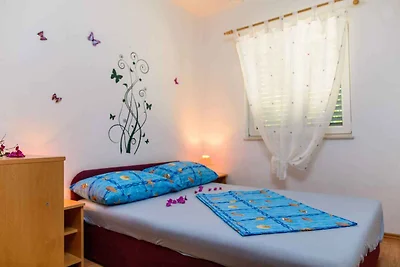 Appartamento Vacanza con famiglia Okrug Gornji