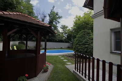 Ferienhaus mit geheiztem Aussenpool, Klima, P