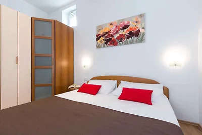 Ferienwohnung mit Terrasse und Klimaanlag