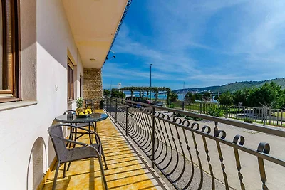 Ferienwohnung mit Klimaanlage und Meerblick i