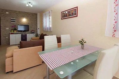apartman za odmor Obiteljski odmor Jadranovo