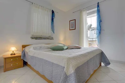 Ferienwohnung mit Balkon und Klimaanlage