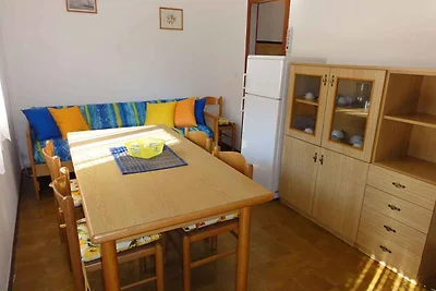 Ferienwohnung mit Garten und Klimaanlage