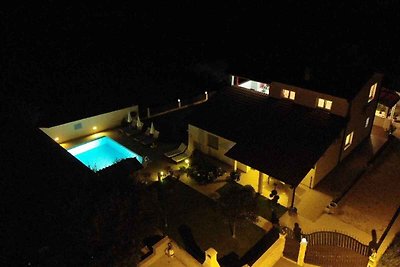 Ferienwohnung mit Pool und Terrasse