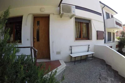 Ferienwohnung mit Klimaanlage und Terrasse
