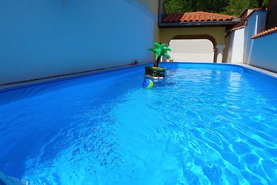 Ferienwohnung Mit Meerblick und Pool