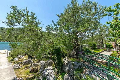 Gemütliche Ferienwohnung „Garden by the Sea“ 