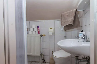 Ferienzimmer in einem Apartmenthaus mit Pool 