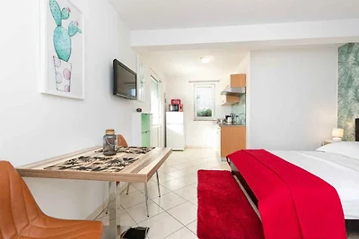 Studio mit Terrasse und Klimaanlage