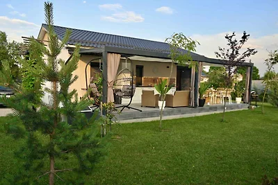 Ferienhaus in ruhiger Lage mit grosser Terras