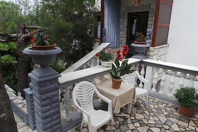 Ferienwohnung mit 15 qm Terrasse
