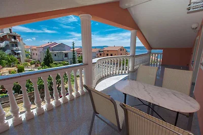 Ferienwohnung mit Terrasse und Klimaanlage