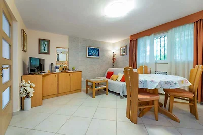 Ferienwohnung mit Terrasse in Zentrumsnähe