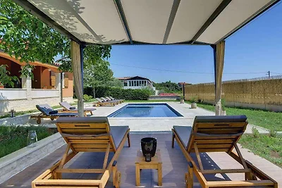 Villa mit Terrasse für 2 Personen