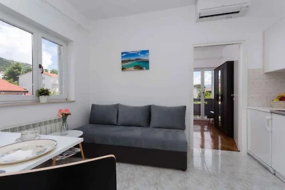 Ferienwohnung mit Terrasse und Klimaanlage