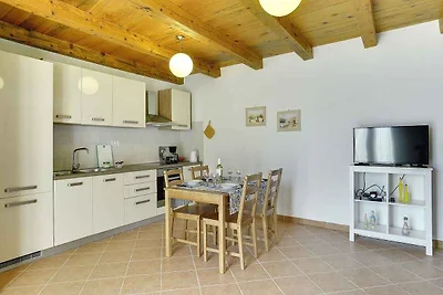 Ferienwohnung mit privatem Balkon und Garten 