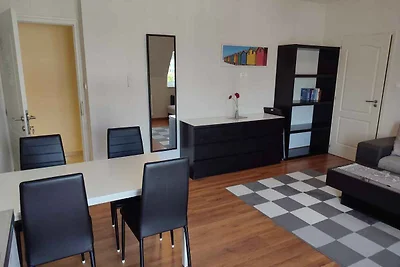 Ferienwohnung mit WLAN, Klimaanlage und Balko